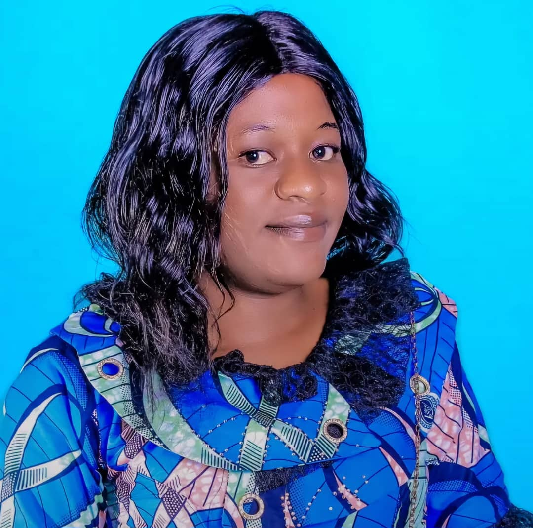 Mme Nicole Kahindo